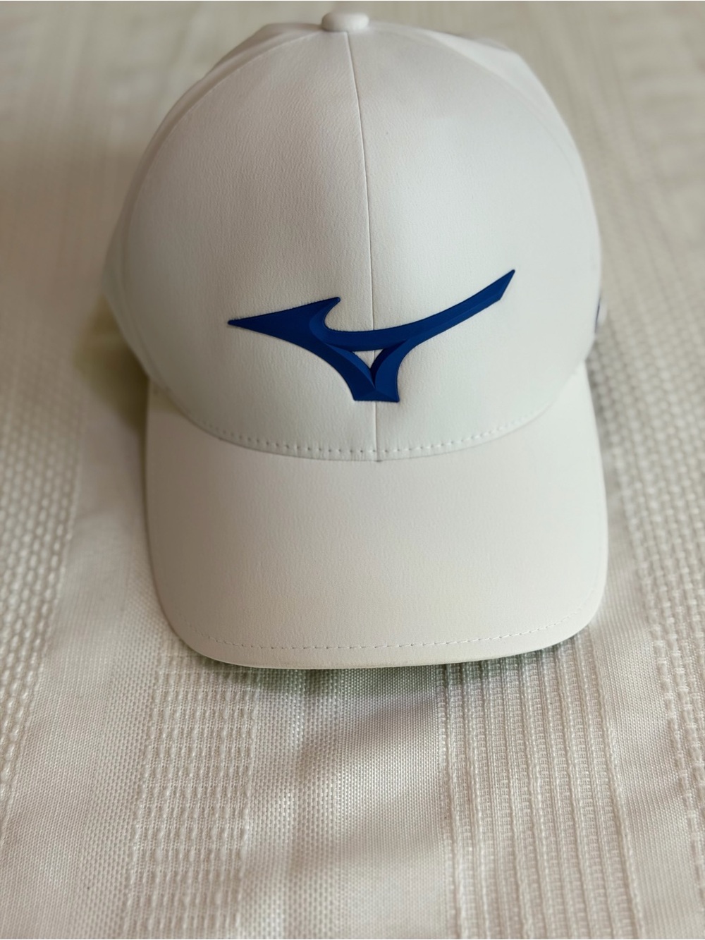 Mizuno White Cap with Navy Blue Logo